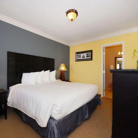 סנטה מריה Solaire Inn & Suites מראה חיצוני תמונה
