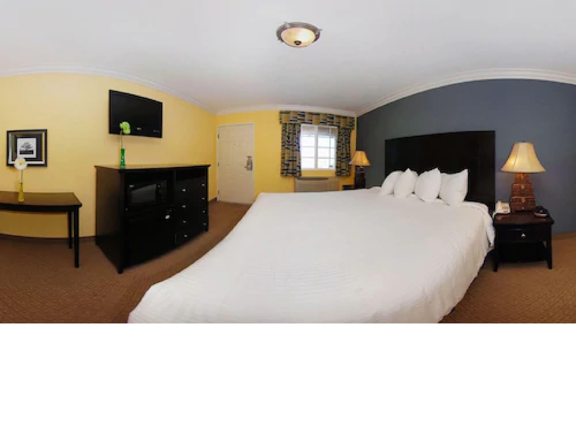 סנטה מריה Solaire Inn & Suites מראה חיצוני תמונה