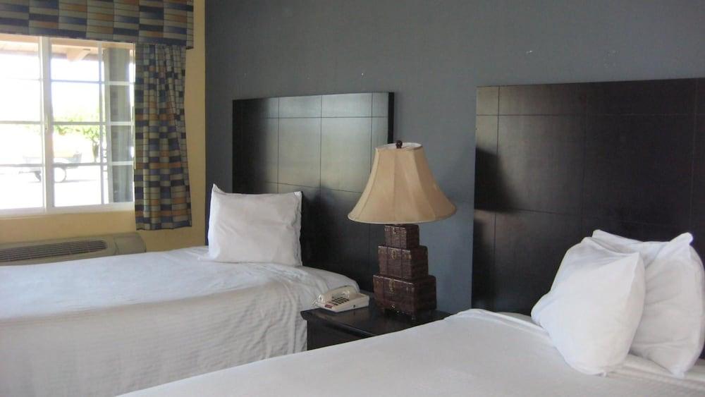 סנטה מריה Solaire Inn & Suites מראה חיצוני תמונה